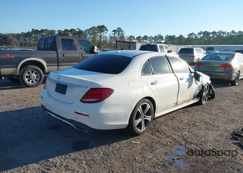 2018 Mercedes-Benz E 300 из США, поврежденный, VIN WDDZF4JB9JA327236